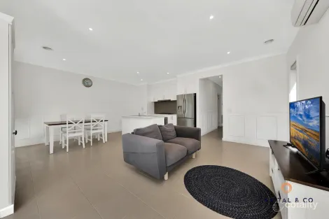 Property photo of 45 Yarradale Drive Mickleham VIC 3064