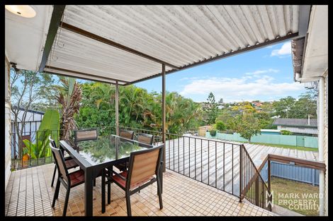 2 Oatland Cres, Holland Park West, QLD 4121