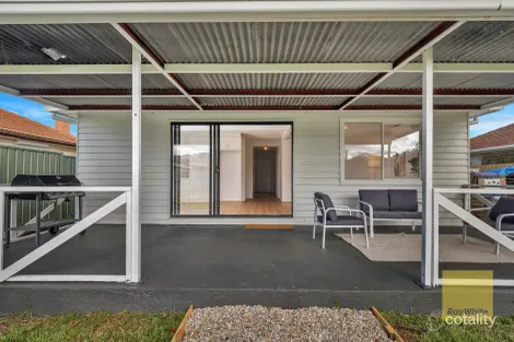 Property photo of 28 Laming Road Deer Park VIC 3023