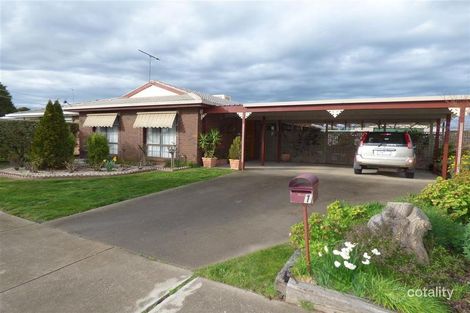 Property photo of 1 De Castella Drive Horsham VIC 3400