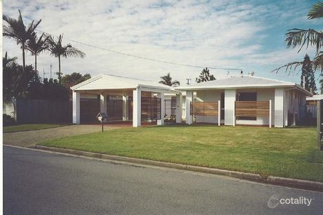 8 Napalle St, Warana, QLD 4575