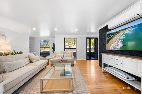 Property photo of 27 Hillside Drive Berkeley Vale NSW 2261