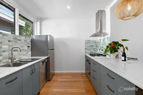 Property photo of 12/17 Dickens Street Elwood VIC 3184