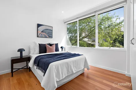 Property photo of 12/17 Dickens Street Elwood VIC 3184