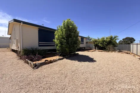 27a Elizabeth St, Wallaroo, SA 5556