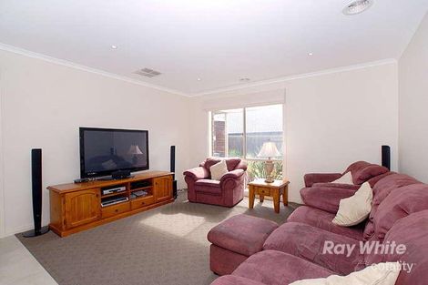 Property photo of 14 Daventry Court Berwick VIC 3806