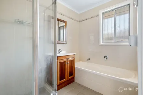 Property photo of 35 Rugby Street Cambridge Park NSW 2747