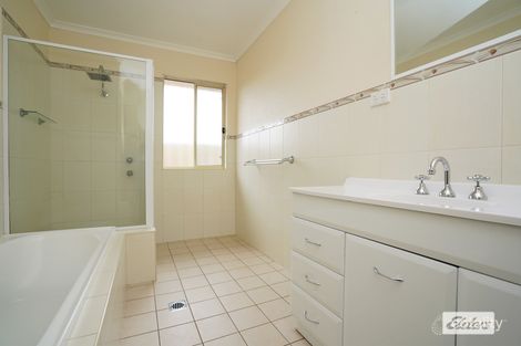 Property photo of 2/3 Jackman Place Griffith NSW 2680