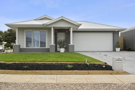 8 Gallant Rd, St Leonards, VIC 3223