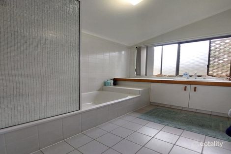 Property photo of 39 Winchester Street Southport QLD 4215