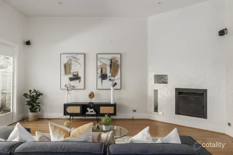 Property photo of 10 Vaucluse Street Brighton VIC 3186