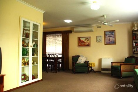 Property photo of 19 Hyde Park Road Creswick VIC 3363