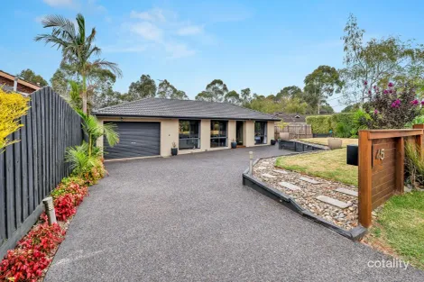 Property photo of 45 Anthony Drive Chirnside Park VIC 3116