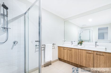 Property photo of 2 Yellowbox Drive Keysborough VIC 3173