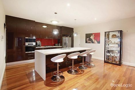Property photo of 10 Valley Lake Boulevard Keilor East VIC 3033