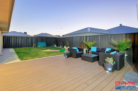 Property photo of 41 Glasshouse Drive Banksia Grove WA 6031