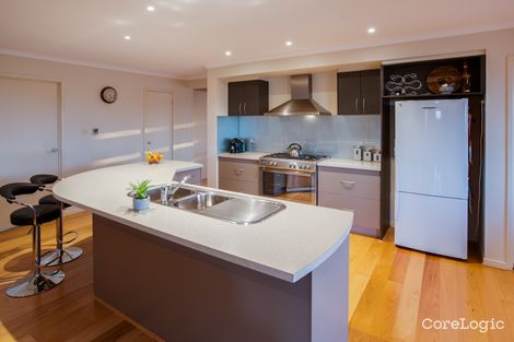 Property photo of 11 Eagle Rise Road Table Top NSW 2640