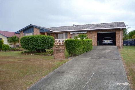 Property photo of 6 Pearson Place Wingham NSW 2429