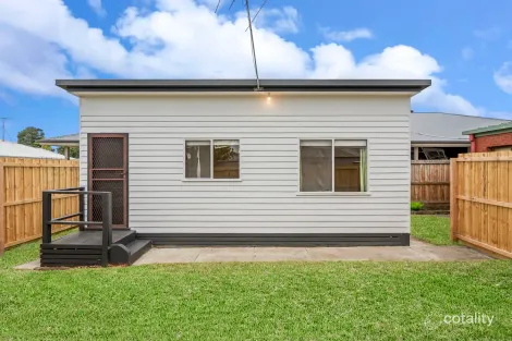 30 Willow Cres, Bell Park, VIC 3215