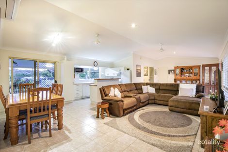 Property photo of 40 Valley Drive Cannonvale QLD 4802