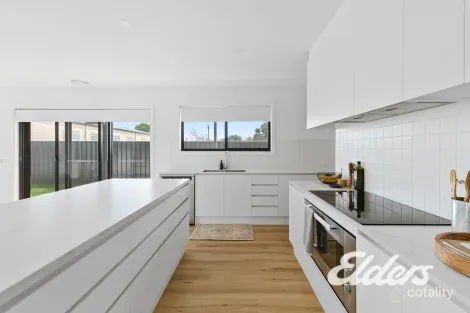 Property photo of 95 Sharp Street Yarrawonga VIC 3730