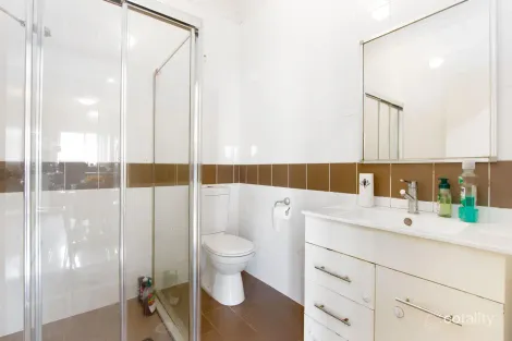 Property photo of 23B Carinya Road Girraween NSW 2145