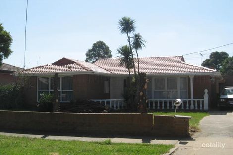 4 Tyres Ct, Sunshine North, VIC 3020