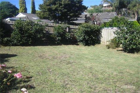 Property photo of 10 The Glades Doncaster VIC 3108