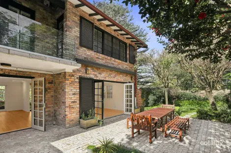 1/5 Trelawney St, Woollahra, NSW 2025
