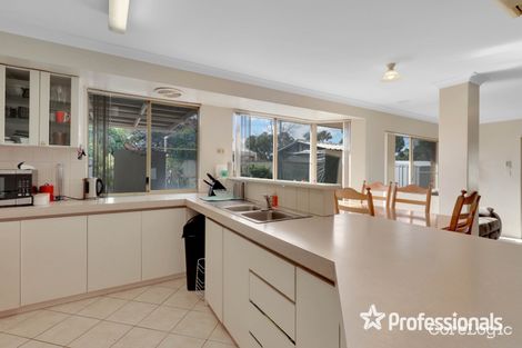 Property photo of 8 Oriole Way Thornlie WA 6108