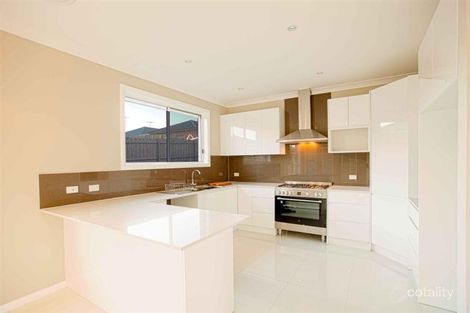 Property photo of 6 Langshan Street Spring Farm NSW 2570