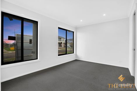 Property photo of 20 Lightfoot Way Deanside VIC 3336