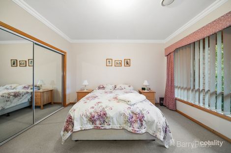 Property photo of 1 Pepperell Drive Drouin VIC 3818