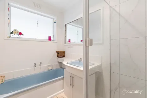 Property photo of 13 Tadstan Drive Tullamarine VIC 3043