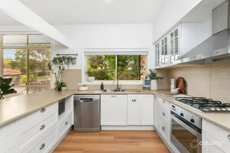 Property photo of 11 Woodvale Avenue North Epping NSW 2121