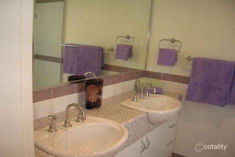 Property photo of 118 Burrendah Boulevard Willetton WA 6155