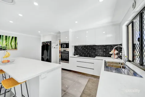 Property photo of 77 Park Avenue North Isis QLD 4660