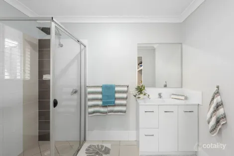 Property photo of 13 Edgeware Road Pimpama QLD 4209