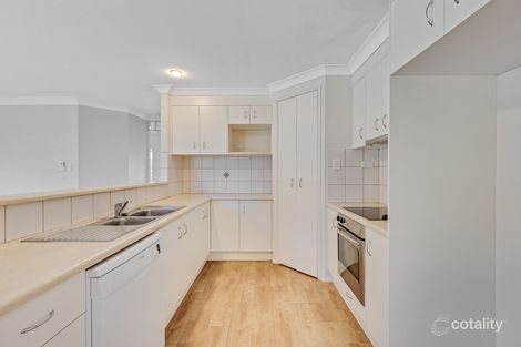 Property photo of 24 Paddington Court Middle Ridge QLD 4350