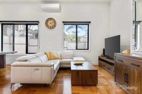 Property photo of 5 Fromhold Drive Doncaster VIC 3108