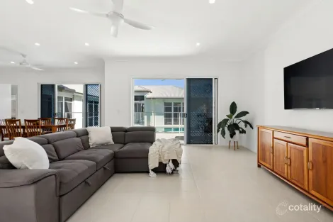 Property photo of 5 Bellanboe Circuit Pelican Waters QLD 4551