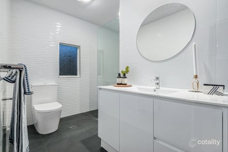 Property photo of 36 Rossiter Parade Hamilton QLD 4007