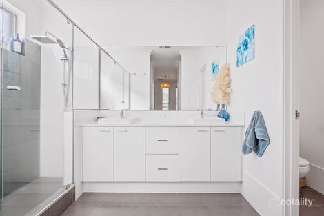 Property photo of 27 Solstice Way Australind WA 6233