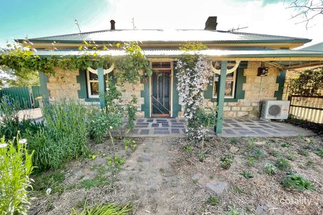 Property photo of 15 Clarke Street Young NSW 2594