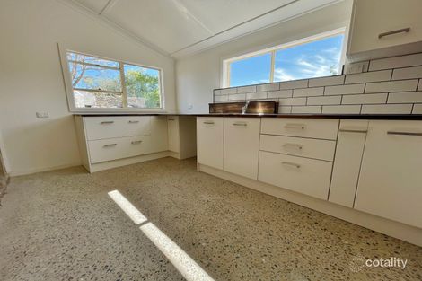 Property photo of 15 Clarke Street Young NSW 2594