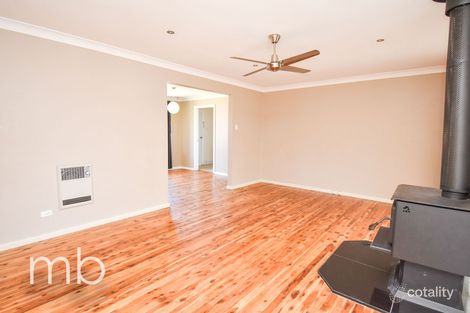 Property photo of 25 Havachat Place Orange NSW 2800
