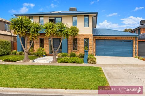 Property photo of 18 Alexander Circle Patterson Lakes VIC 3197