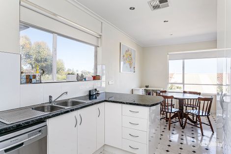 Property photo of 102 Jervois Terrace Marino SA 5049
