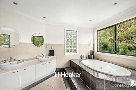 Property photo of 14 Huntingdale Circle Castle Hill NSW 2154