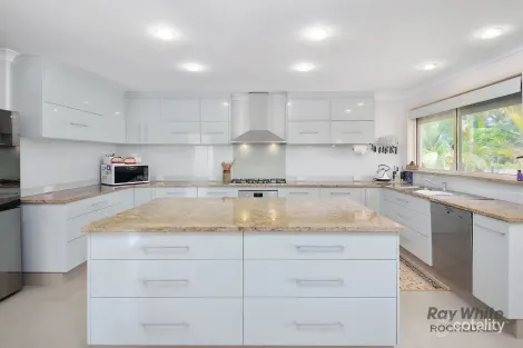 Property photo of 118 Rubicon Crescent Kuraby QLD 4112